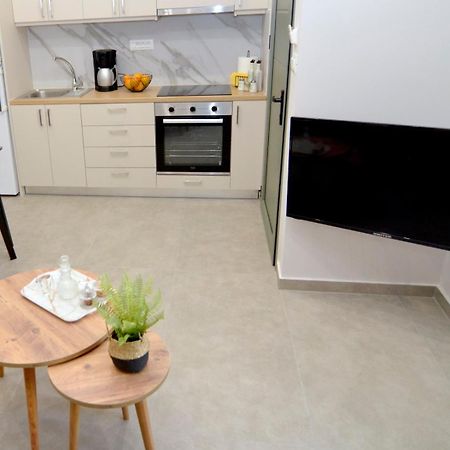 Manolis Cozy Home Chrissi Akti Chania Exterior foto