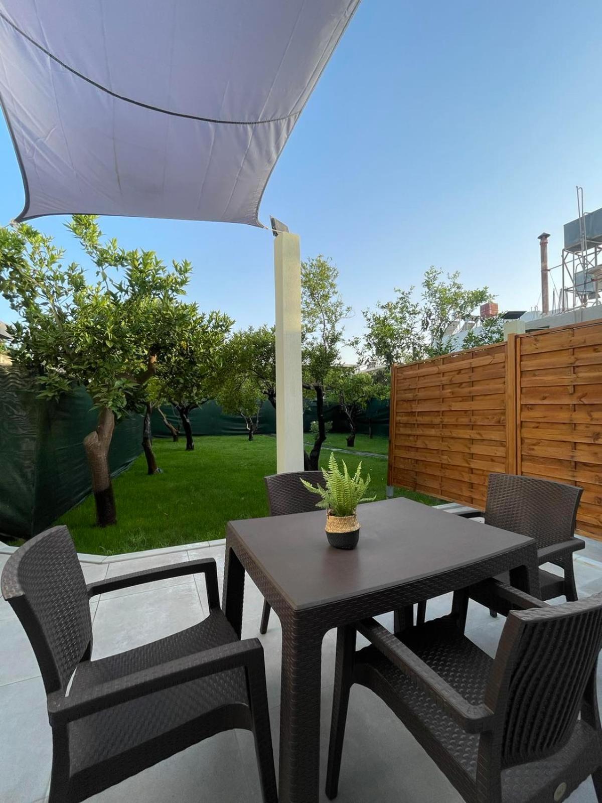 Manolis Cozy Home Chrissi Akti Chania Exterior foto